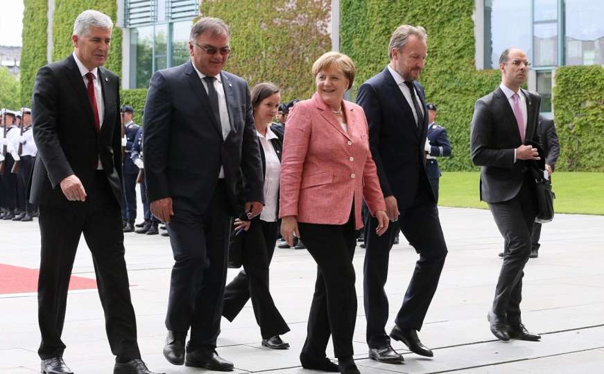 Poslanik CDU-a: Kancelarka Merkel držala u tajnosti obećanja bh. političara