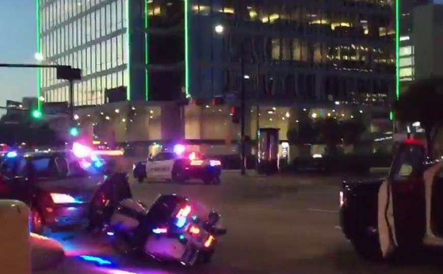 Haos u Dallasu: Četiri ubijena policajca, ima ranjenih