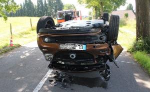 Peh 18-godišnjakinje: Položila vozački, kupila novi Smart i prevrnula se