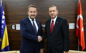 U Varšavi se sastali Izetbegović i Erdogan