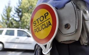 U sudaru tri vozila četiri osobe povrijeđene