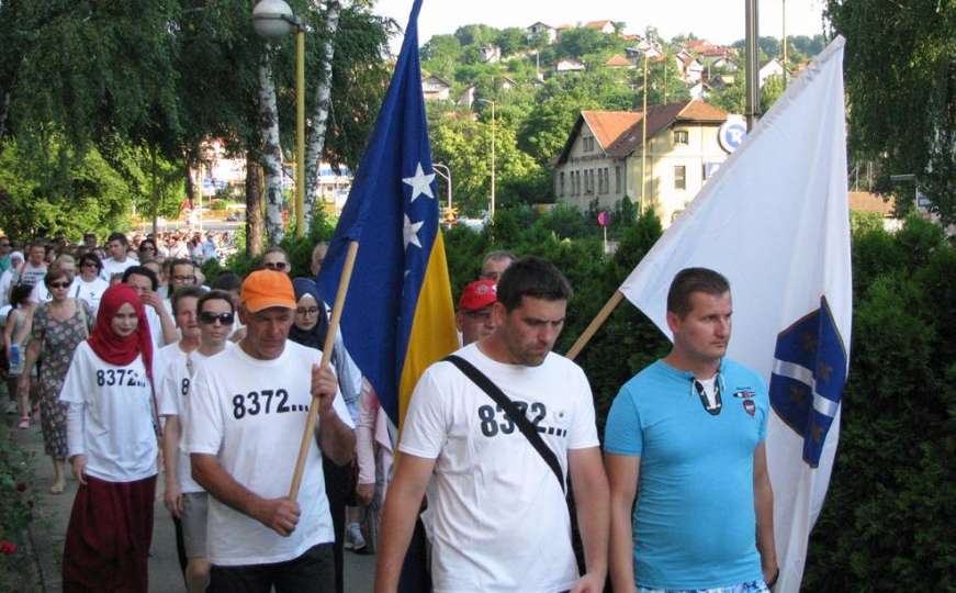 Mirna šetnja '8372' za žrtve genocida u Srebrenici