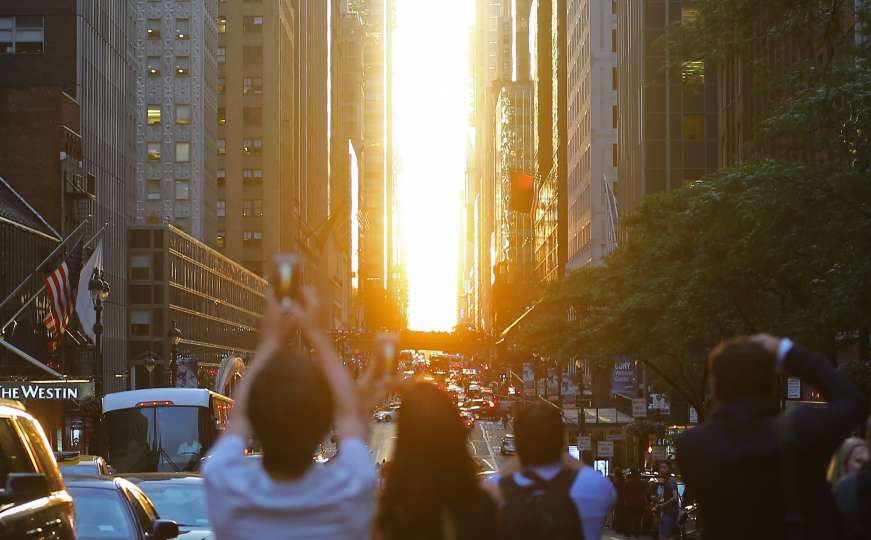 Spektakularni zalazak sunca na Manhattanu
