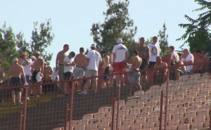 Ozloglašeni navijači Legije pristižu na stadion pod Bijelim brijegom