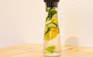 Detoksikacijski sok od đumbira i krastavaca