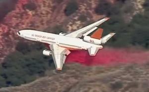 Nevjerovatni manevri pilota vatrogasnog aviona