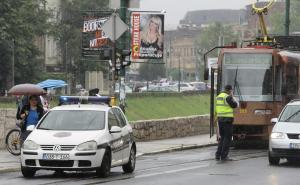 U saobraćajnoj nesreći povrijeđena žena