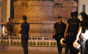 Državni udar u Turskoj: Vojni avioni, pucnjava, strah...