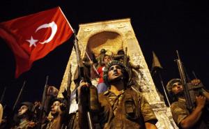  Ugušen pokušaj vojnog udara u Turskoj