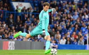 Begović prelazi u Everton, Chelsea dovodi Diega Lopeza?