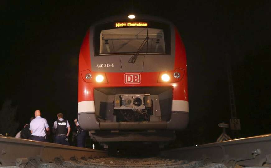 Napadač na putnike u njemačkom vozu djelovao samostalno