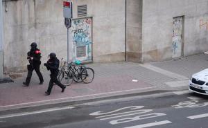 Policija u Bruxellesu okružila čovjeka zbog sumnje da je bombaš