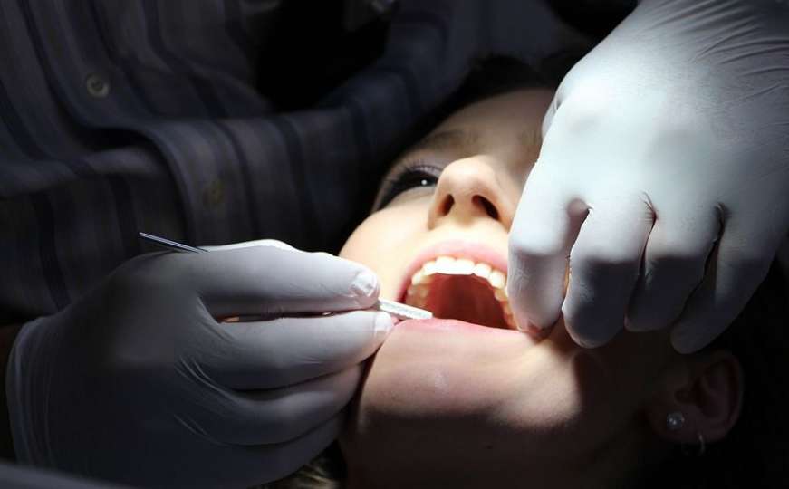 Evo kako stomatolozi popravljaju naše zube