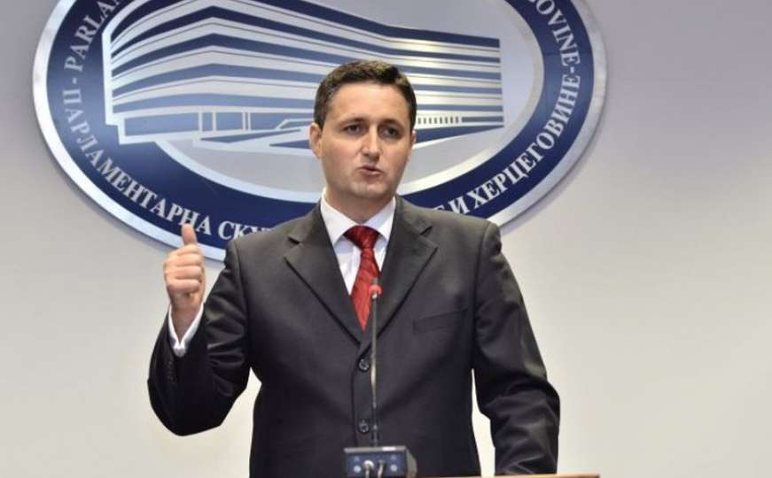 Bećirović pisao Inzku: Hitno zaustavite Dodika, dok nije kasno