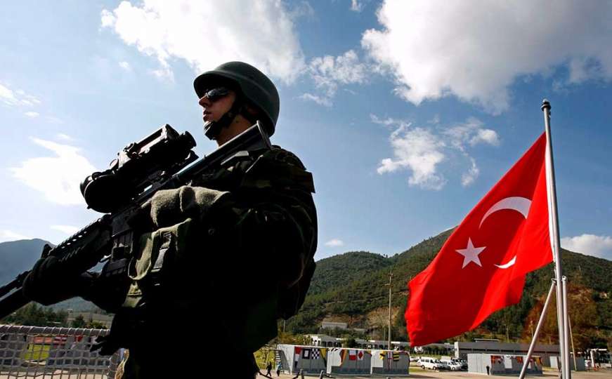 Turski specijalci u akciji: Pretražuju šume 