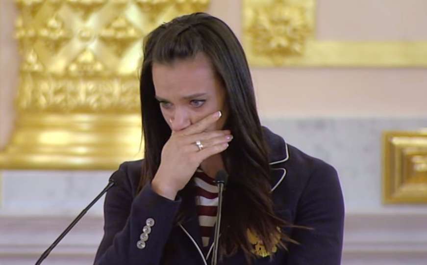 Pogledajte kako je Jelena Isinbajeva zaplakala na prijemu kod Putina