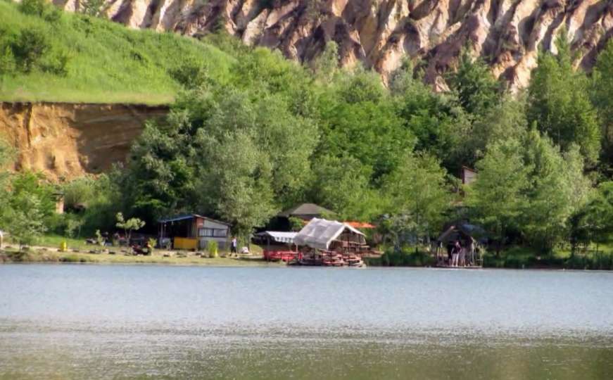 21-godišnjak se utopio u jezeru bivšeg površinskog kopa Šićki Brod