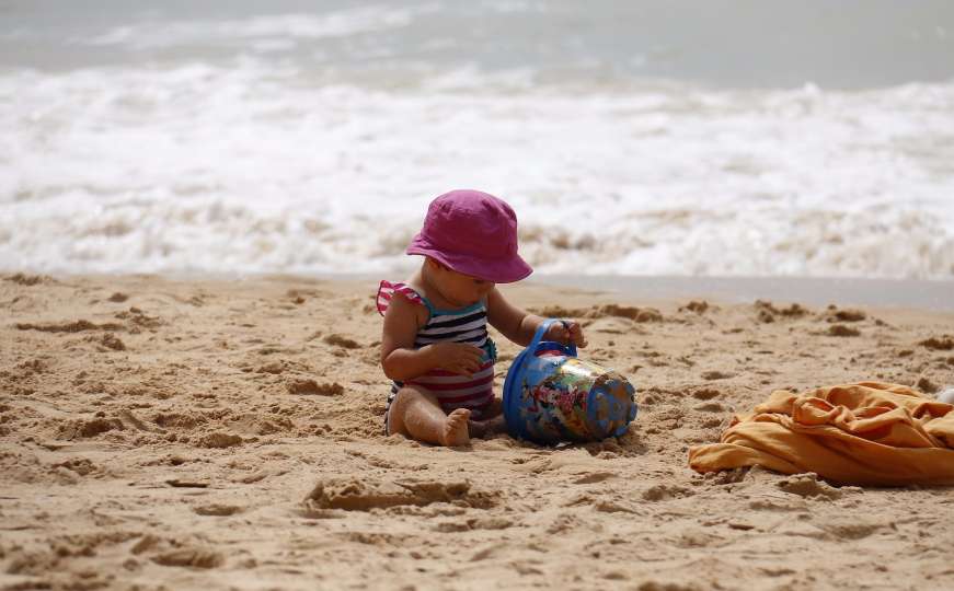 Evo kako se trebate pripremiti za odlazak na plažu s djecom
