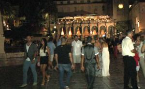 Mještani u šoku: Britanke potpuno gole krenule na ćevape