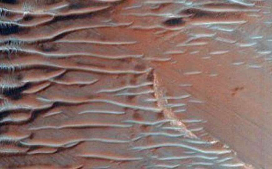 NASA objavila 1035 novih fotki Marsa - ovo su najbolje