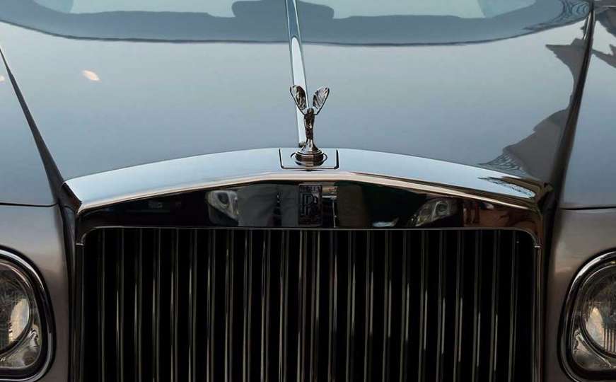 Šta se dogodi ako pokušate ukrasti čuveni Rolls-Royceov simbol