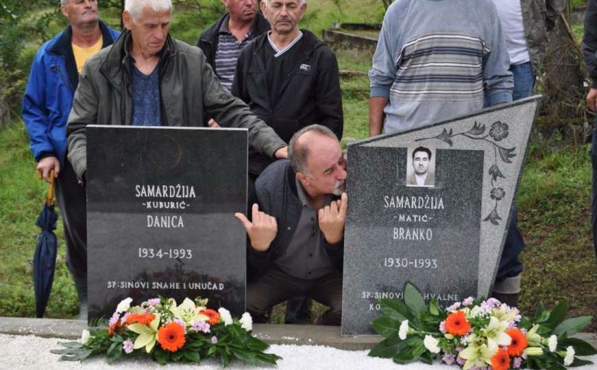 Bošnjaci podigli spomenik komšiji Srbinu koji je poginuo braneći njihovo selo