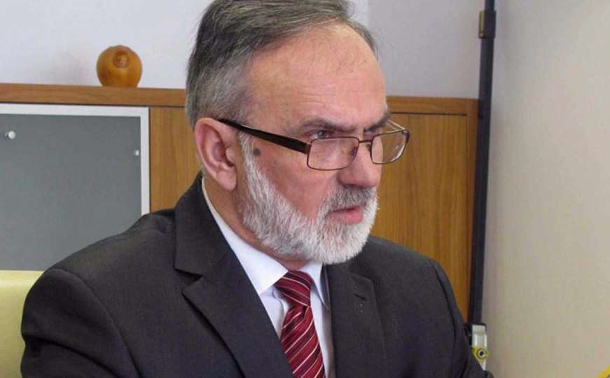 Ministar prosvjete RS-a i dalje protiv bosanskog jezika