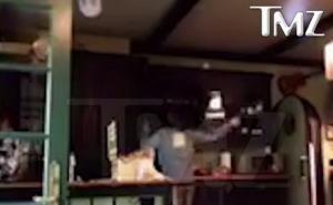 Objavljen snimak na kojem Johnny Depp lupa po kući i psuje