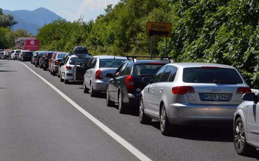 Pojačana frekvencija vozila na ulazu i izlazu iz BiH