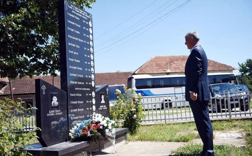 Moguće pomirenje: Thaci položio vijenac za ubijenu srpsku djecu u Goraždevcu