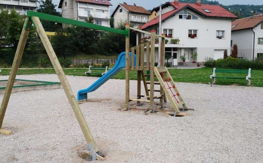Park i općina Centar obnavljaju tri dječija igrališta