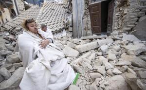 Stravične slike iz Italije: Najmanje 21 osoba poginula u zemljotresu