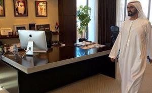 Emir Dubaija zatekao prazne kancelarije javnih službi pa podijelio otkaze
