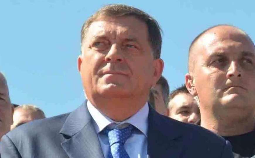Ivana Marić: Dodik ostao da se sam izvlači iz blata