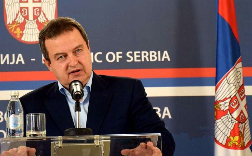 Dačić podupire odluku Vučića i Nikolića da ne podrže referendum u RS