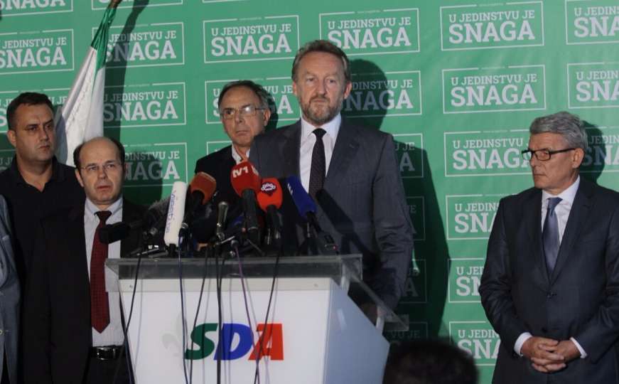 Glavni odbor SDA pozvao NSRS da stavi van snage odluku o referendumu