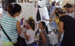Intesa  Sanpaolo: Građani 'Inspirisani srcem' crtali slike za djecu