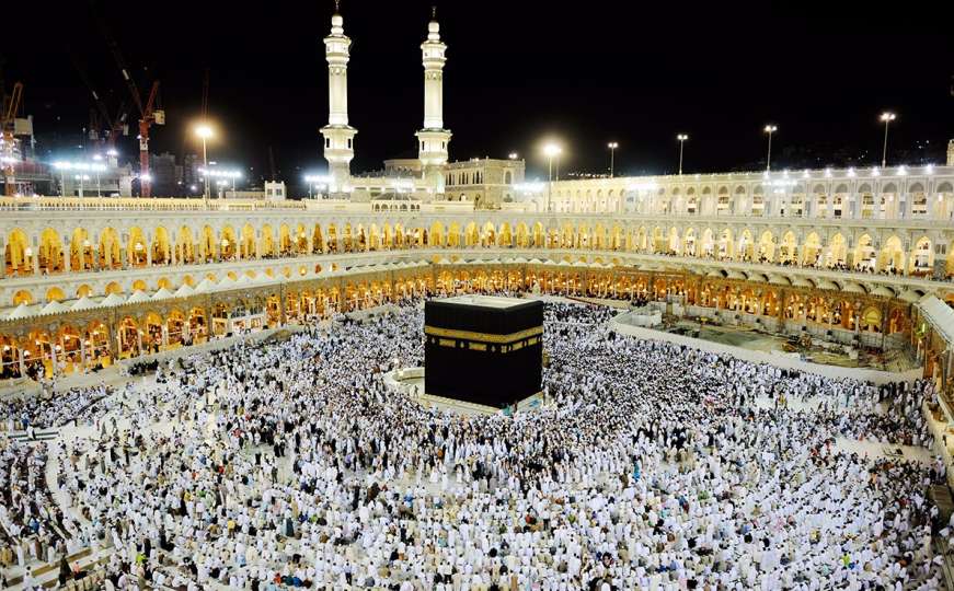 Više od milion vjernika stiglo u Saudijsku Arabiju