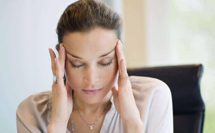 5 prirodnih lijekova koji će ublažiti glavobolju