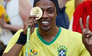 Ronaldinho najavio kraj karijere