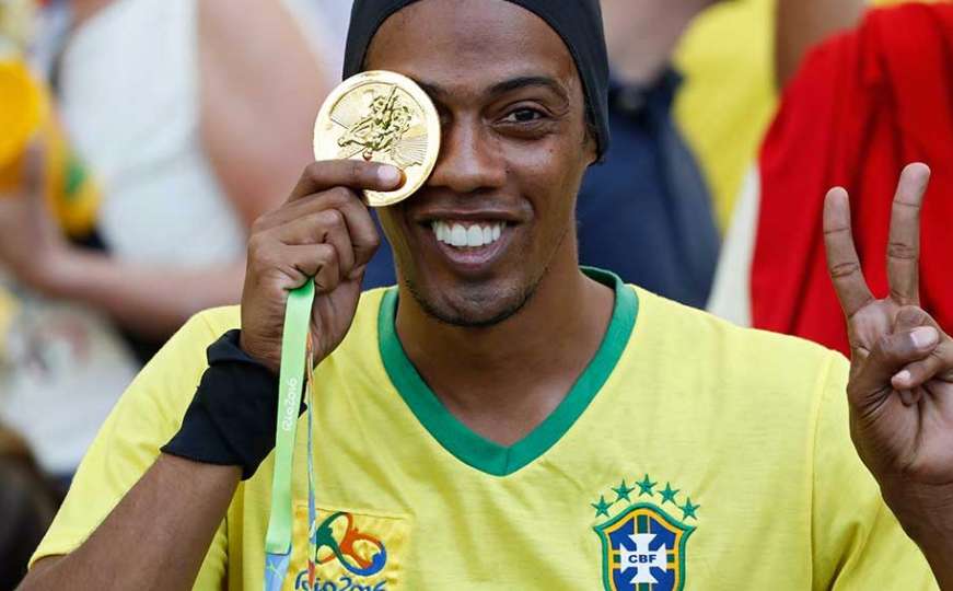 Ronaldinho najavio kraj karijere