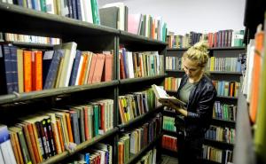 U BiH oko 90.000 nepismenih: Ne stidjeti se, raditi na opismenjavanju 