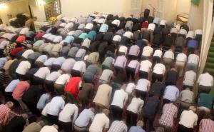 Više od dvije hiljade ljudi jutros na Bajram-namazu u Zagrebu