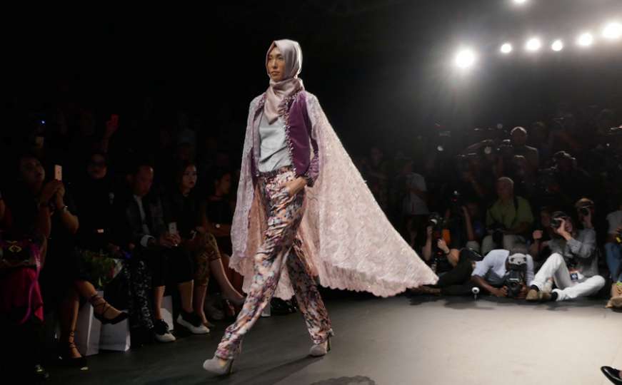 Predstavljena modna kolekcija za žene s hidžabom 