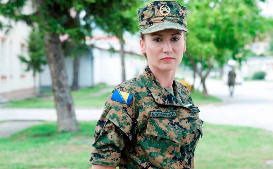 Aldina Dugonjić - potporučnica koja razbija stereotipe o ženama u uniformi