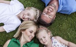 Indeks sreće: Najsretniji ljudi u Danskoj i Švicarskoj, gdje je BiH