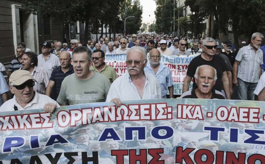 U Atini održane demonstracije protiv politike 'stezanja pojasa'