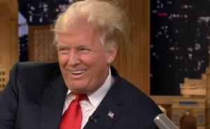 Trump dopustio Fallonu da mu dira kosu