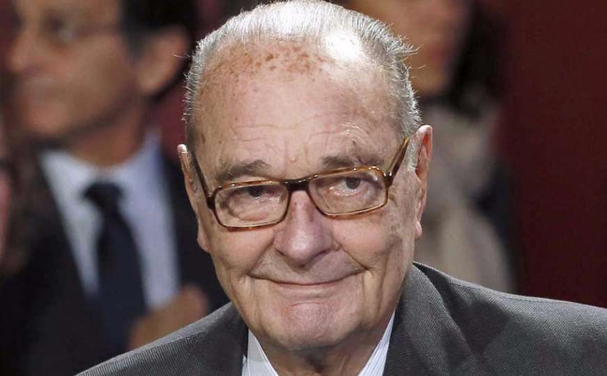 Jacques Chirac hospitalizovan zbog plućne infekcije