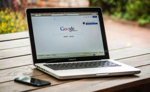 Sjajan trik sa kojim ćete popraviti bateriju laptopa za nekoliko sati